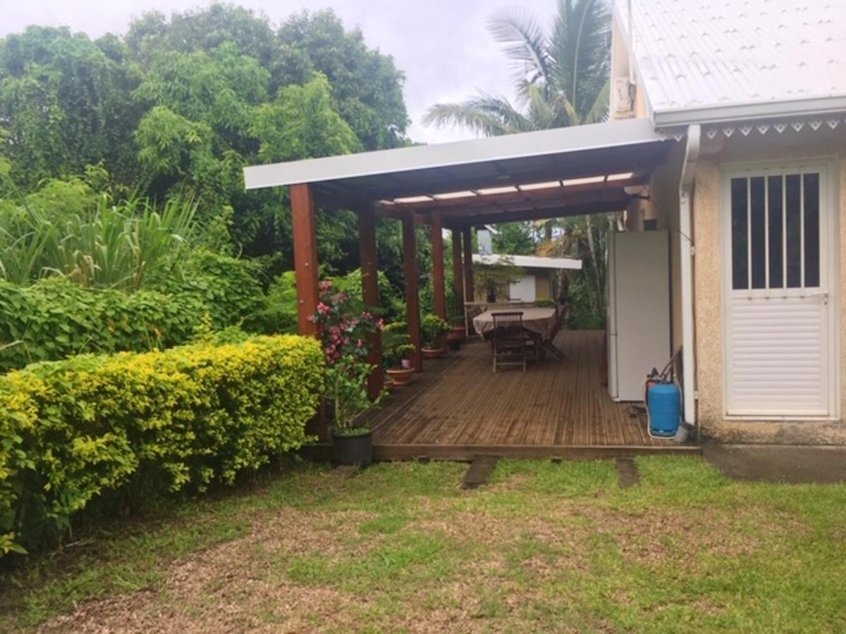 Grande Maison Avec Jardin Et Piscine A Saint-Joseph Exterior photo